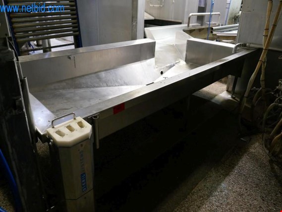 Used GR-K Blood collection tray/blood trough for Sale (Auction Premium) | NetBid Industrial Auctions