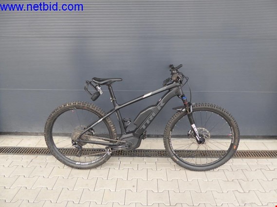 Used Trek Powerfly 7 E-Bike (Hardtail) for Sale (Auction Premium) | NetBid Industrial Auctions