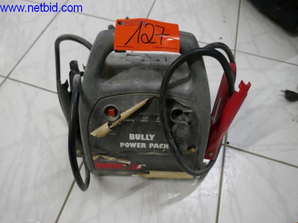 Bully Power Pag tragbares Batterielade-/-überbrückungsgerät gebraucht  kaufen (Auction Premium)