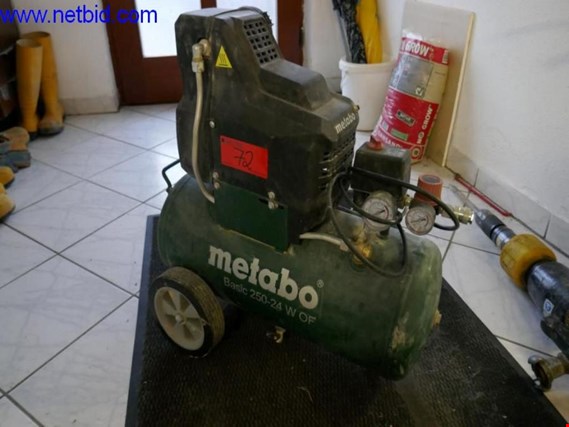 Used Metabo Basic 250-24W OF mobile site compressor for Sale (Auction Premium) | NetBid Slovenija