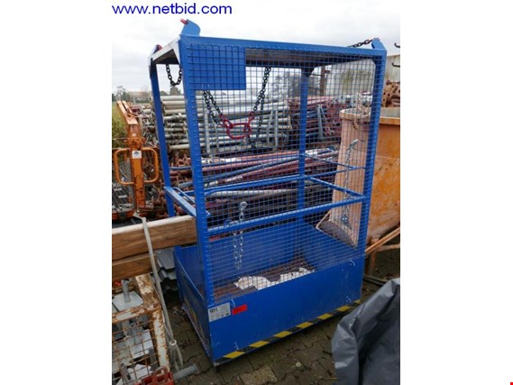 Used RR-Industrietechnik RAK-Kranbar Personnel lift cage/work cage for Sale (Auction Premium) | NetBid Industrial Auctions
