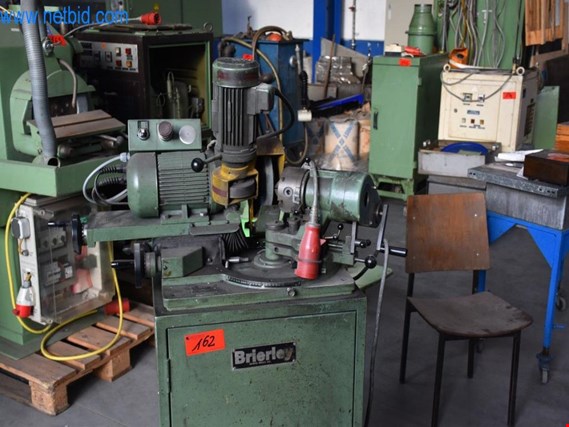 Used Tool grinder for Sale (Auction Premium) | NetBid Industrial Auctions