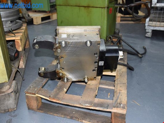 Used 3 Steady rests for Sale (Auction Premium) | NetBid Industrial Auctions