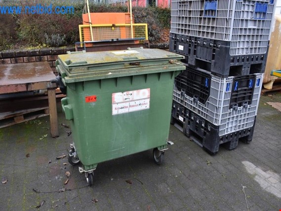 Used 4 Waste container for Sale (Auction Premium) | NetBid Industrial Auctions