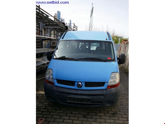 Used Renault Transporter for Sale (Auction Premium) | NetBid Industrial Auctions