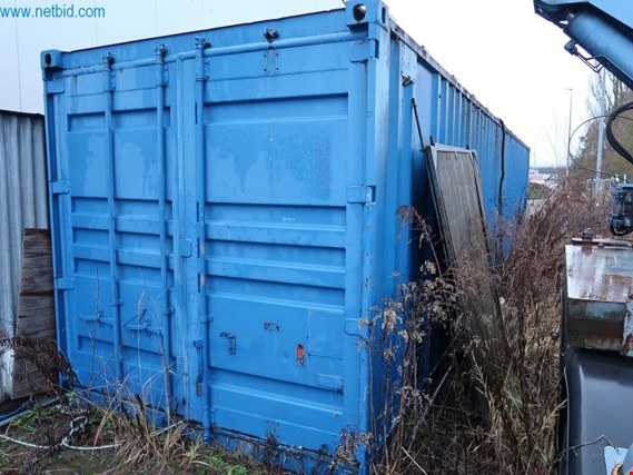 Used 40` sea container (surcharge subject to change) for Sale (Auction Premium) | NetBid Industrial Auctions