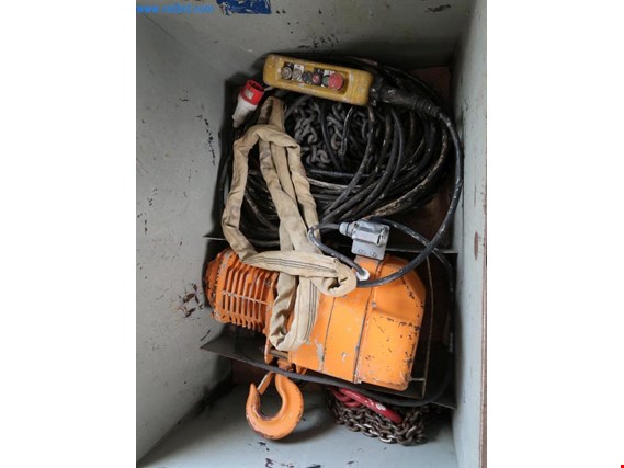 Used Hadef Electric chain hoist (knockdown is subject to reservation) for Sale (Auction Premium) | NetBid Industrial Auctions
