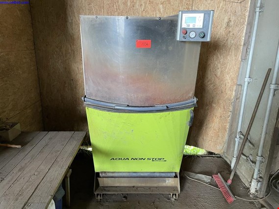 Used Claas Aqua Non Stop Knife grinding machine for Sale (Auction Premium) | NetBid Industrial Auctions