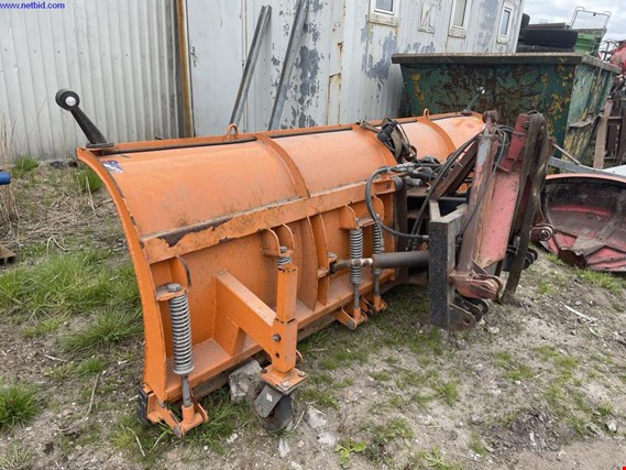 Used Lorenz Rubart Attachment snow plow blade for Sale (Auction Premium) | NetBid Industrial Auctions