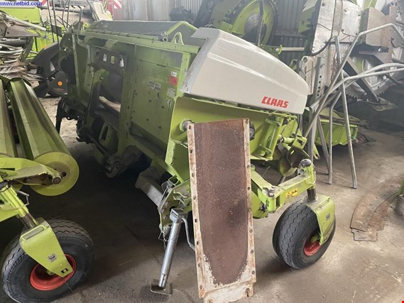 Used Claas 135 Field chopper pickup attachment for Sale (Auction Premium) | NetBid Industrial Auctions