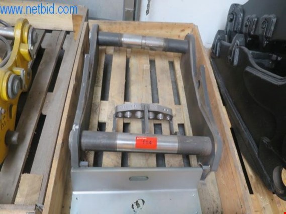 Used Oilquick OQ80 Adapter frame for Sale (Auction Premium) | NetBid Industrial Auctions