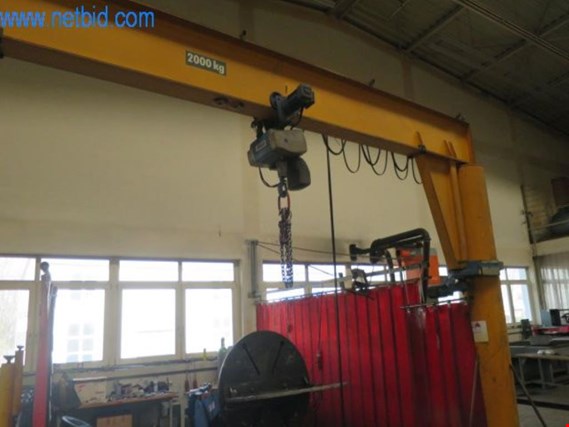 Used Column-mounted slewing crane for Sale (Auction Premium) | NetBid Industrial Auctions