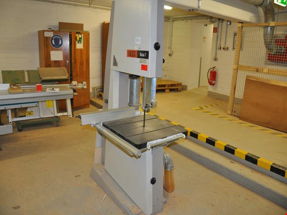 Used IXES Basa 7 Band saw (surcharge subject to change) for Sale (Auction Premium) | NetBid Industrial Auctions