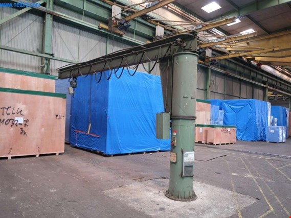 Used Vetter M Column slewing crane (K101) for Sale (Auction Premium) | NetBid Industrial Auctions