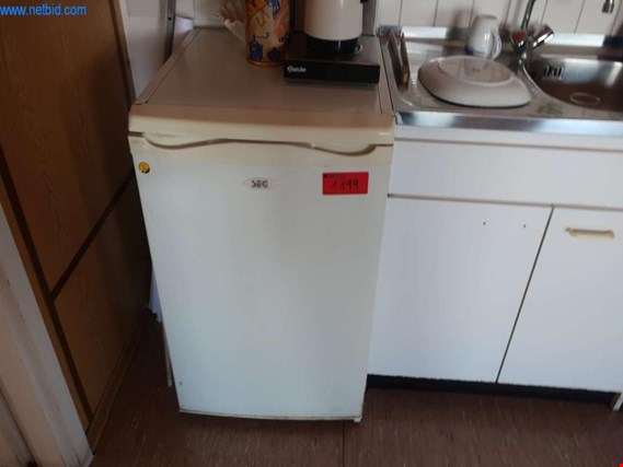 Used Seg Refrigerator for Sale (Auction Premium) | NetBid Industrial Auctions