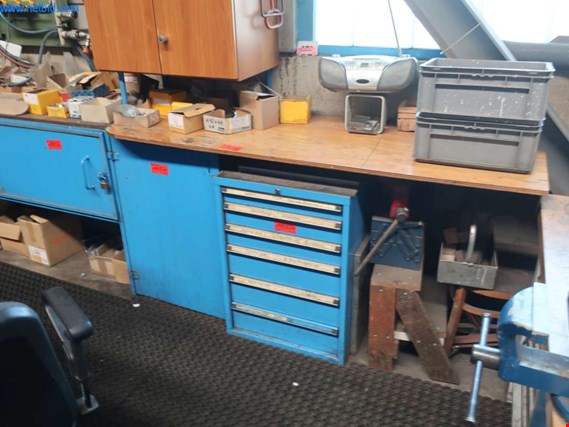 Used 1 Posten Tool cabinets for Sale (Auction Premium) | NetBid Industrial Auctions