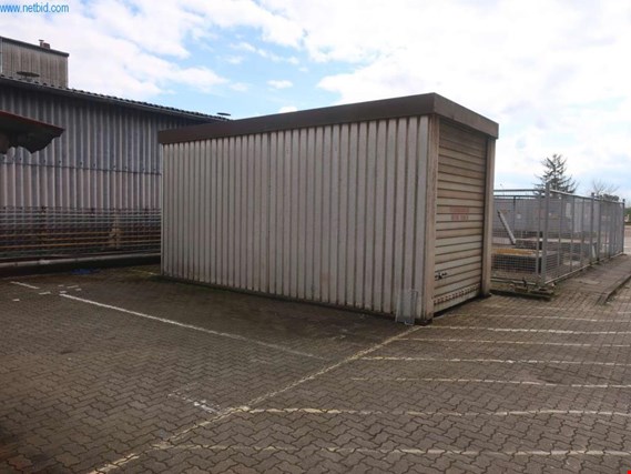 Used Prefabricated garage for Sale (Auction Premium) | NetBid Industrial Auctions