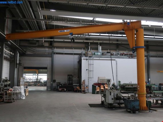 Used Abus Column slewing crane (014) for Sale (Auction Premium) | NetBid Industrial Auctions