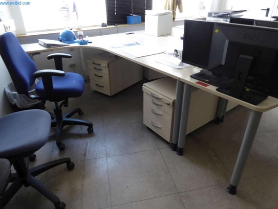 Used Double workstation for Sale (Trading Premium) | NetBid Industrial Auctions