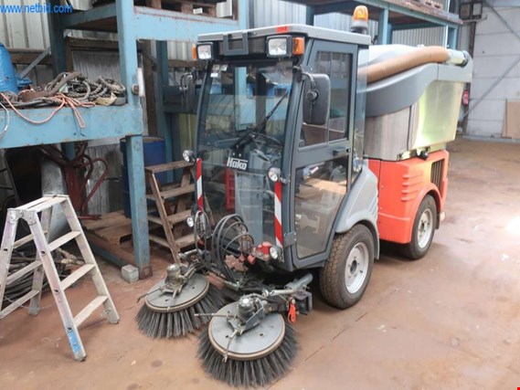 Used Hako Citytrac 420CEY Sweeper for Sale (Auction Premium) | NetBid Industrial Auctions