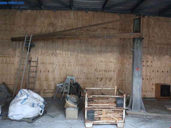 Column-mounted slewing crane gebruikt kopen (Auction Premium) | NetBid industriële Veilingen