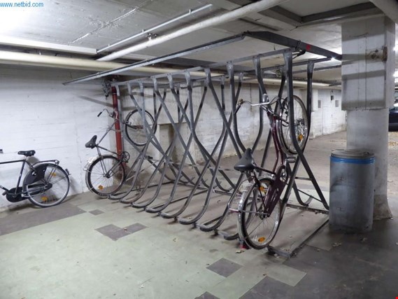 Used Bicycle stand for Sale (Auction Premium) | NetBid Industrial Auctions