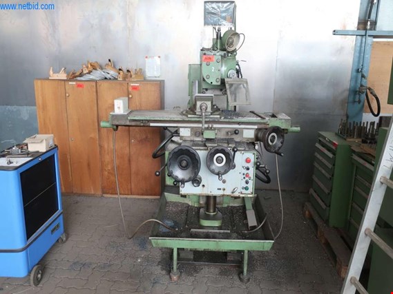 Used S.A Amstutz-Levin 775 Universal milling machine for Sale (Trading Premium) | NetBid Industrial Auctions