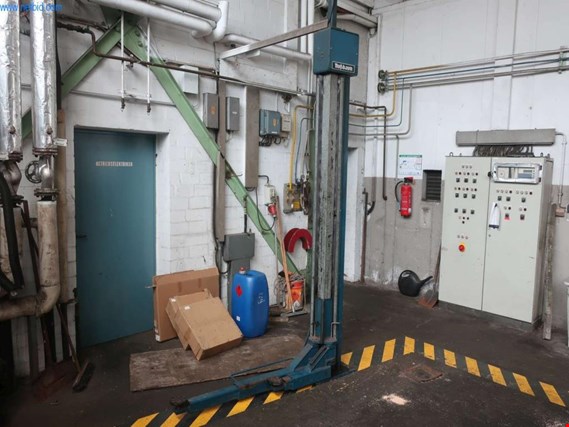 Used Nußbaum 2.25SEL Two-post car lift - later release for Sale (Auction Premium) | NetBid Industrial Auctions