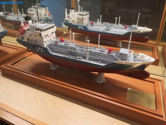 Used R. Ottmar Modellbau Model ship "Scott Enterprise for Sale (Auction Premium) | NetBid Industrial Auctions