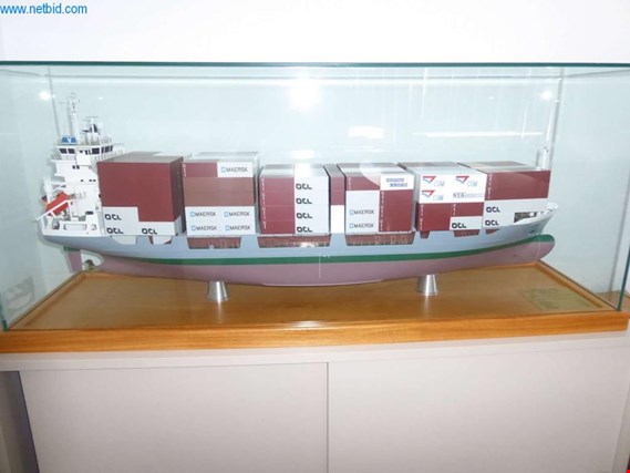 Motorschiff Ship model "Frieda kupisz używany(ą) (Auction Premium) | NetBid Polska