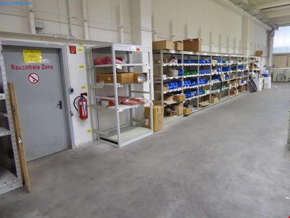 Used 1 Posten Metal shelf - later collection for Sale (Auction Premium) | NetBid Industrial Auctions