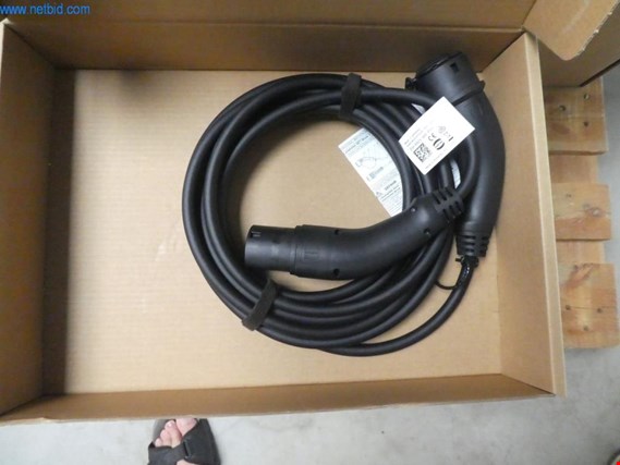Used Harting Mode 3 T2-T2 EV Charging cable Mode 3 for Sale (Online Auction) | NetBid Slovenija