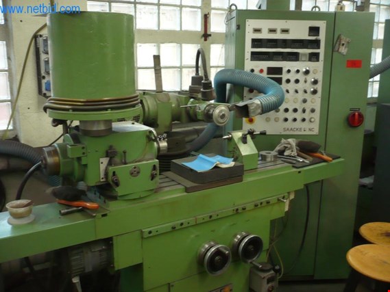 Used Saacke UWIIA-NC NC tool grinding machine for Sale (Auction Premium) | NetBid Industrial Auctions