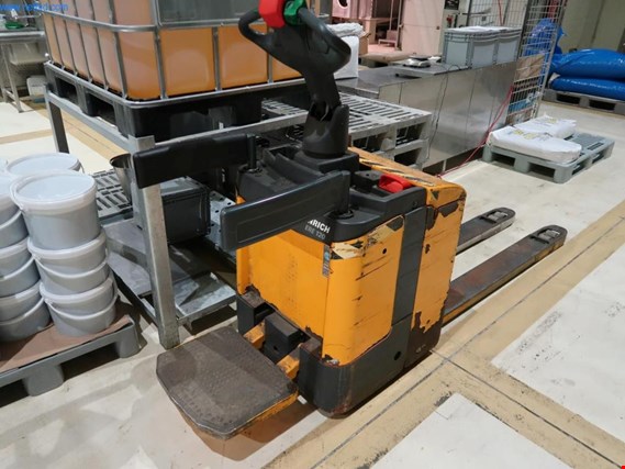 Used Jungheinrich ERE120 Electric low-floor pallet truck (knockdown subjects to reservation) for Sale (Trading Premium) | NetBid Industrial Auctions