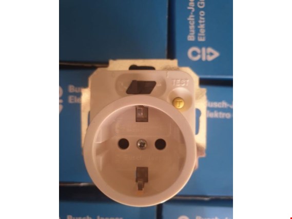 Used Busch-Jaeger. New (40 pieces) FI-SCHUKOMAT, SCHUKO® socket outlet (RCD) with earth leakage circuit breaker. New (40pcs) for Sale (Auction Standard) | NetBid Industrial Auctions