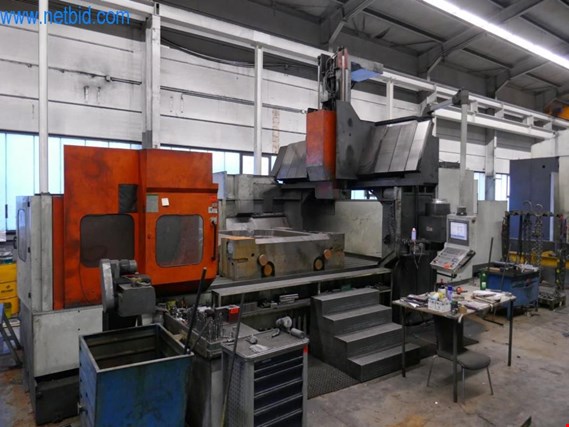 Used V-TEC VF-4000 CNC machining center for Sale (Trading Premium) | NetBid Industrial Auctions