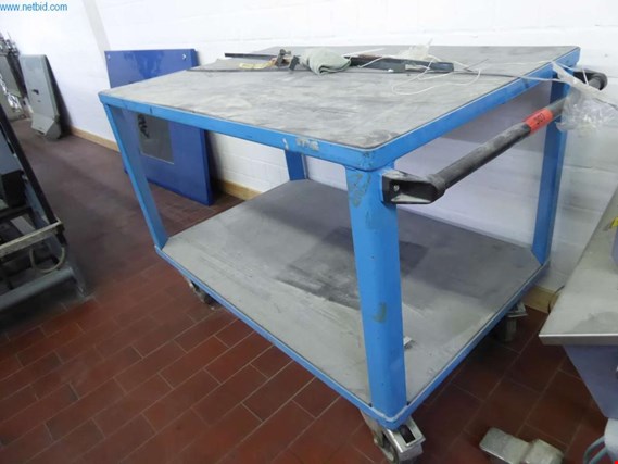 Used 2 tiers trolley for Sale (Auction Premium) | NetBid Industrial Auctions