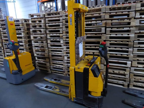 Used Jungheinrich Electric high lift truck (26) (later collection after release) for Sale (Auction Premium) | NetBid Industrial Auctions