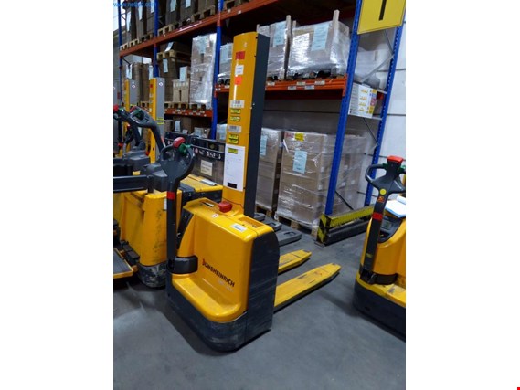 Used Jungheinrich EMC110 Electric high lift truck (25) for Sale (Auction Premium) | NetBid Industrial Auctions