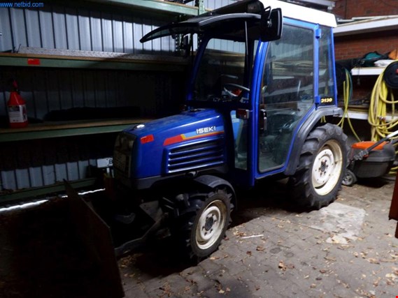 Iseki 57 (1320) Komunální traktor (Auction Premium) | NetBid ?eská republika