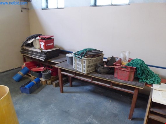 Used 2 Tables for Sale (Auction Premium) | NetBid Industrial Auctions
