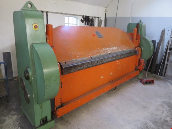 Used Lotze 166 3000 6,5 hydraulic swing bending machine for Sale (Auction Premium) | NetBid Industrial Auctions