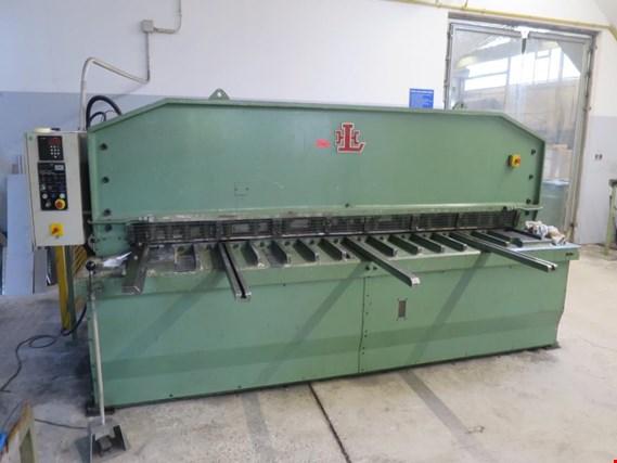 Used Lotze 252 3000X6 Electric guillotine shears for Sale (Auction Premium) | NetBid Industrial Auctions