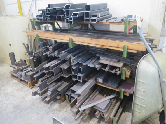 Used Cantilever rack - later release for Sale (Auction Premium) | NetBid Industrial Auctions