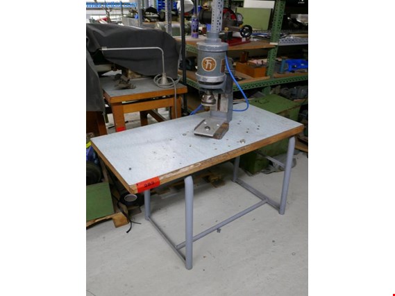 Used Thielicke DP 400 pneumatic table press for Sale (Trading Premium) | NetBid Industrial Auctions