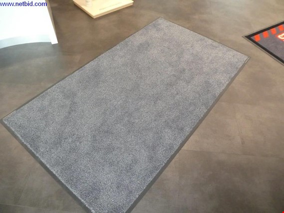 Used 5 Clean carpet for Sale (Trading Premium) | NetBid Industrial Auctions