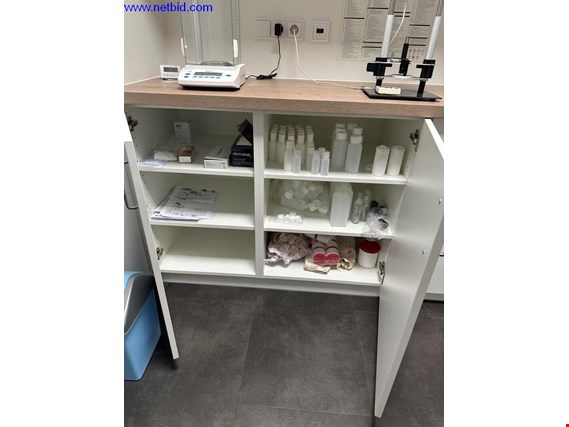 Used 1 Posten Laboratory accessories for Sale (Auction Premium) | NetBid Industrial Auctions