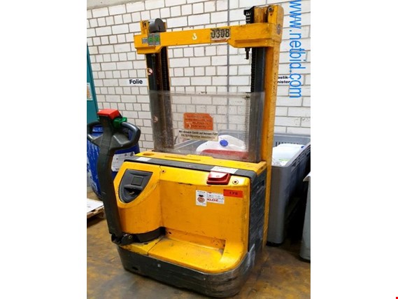 Used Jungheinrich EJC16 Electric pedestrian pallet truck - Release only from Dec/22 by arrangement for Sale (Auction Premium) | NetBid Industrial Auctions