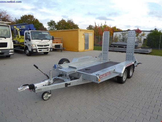 Used Brian James T-02T Digger Plant 2 Vehicle transport trailer for Sale (Auction Premium) | NetBid Industrial Auctions