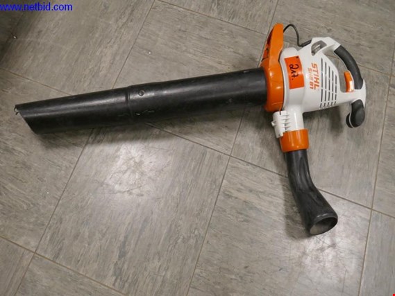 Used Stihl SHE 81 Suction shredder for Sale (Auction Premium) | NetBid Industrial Auctions